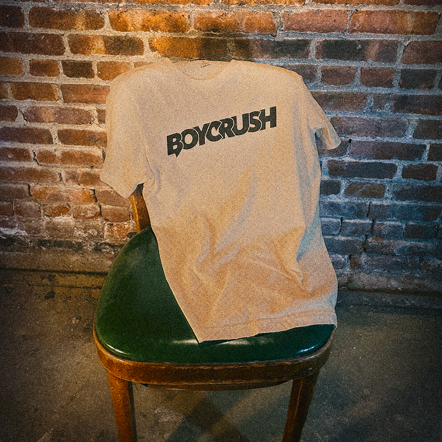BOYCRUSH 12" logo TEE